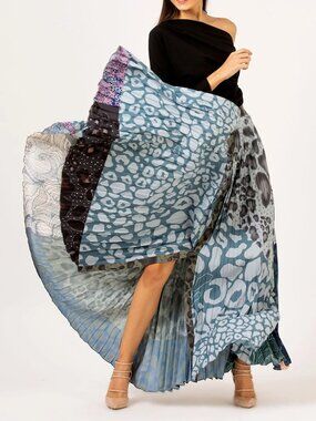 NWOT Anthropologie x Geisha Designs Neruda Pleated Maxi Skirt S